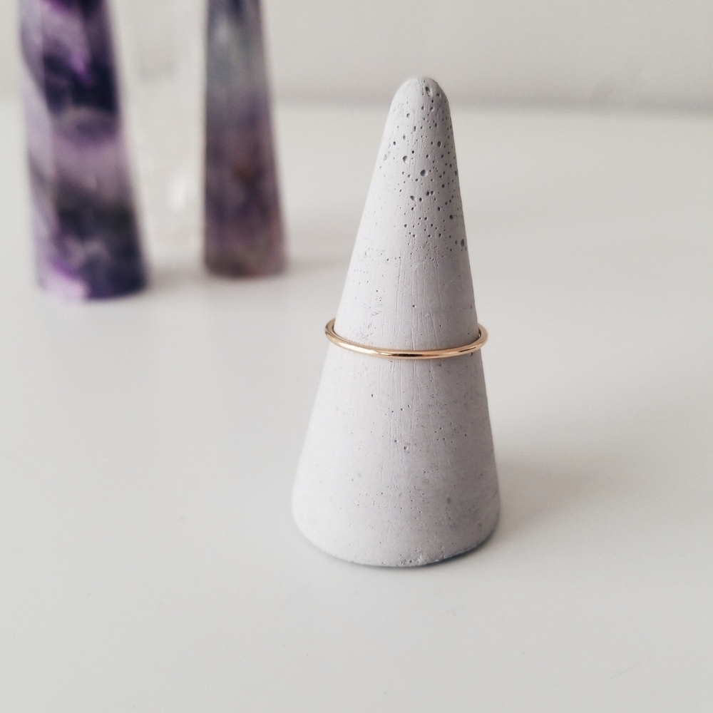 Thin Rose Gold-filled Plain Stacker